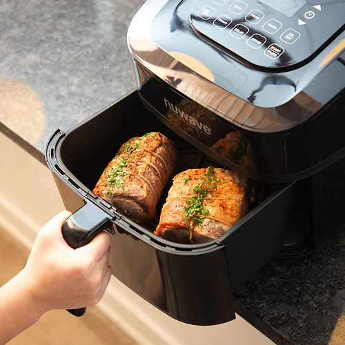 QT Digital Air Fryer 1